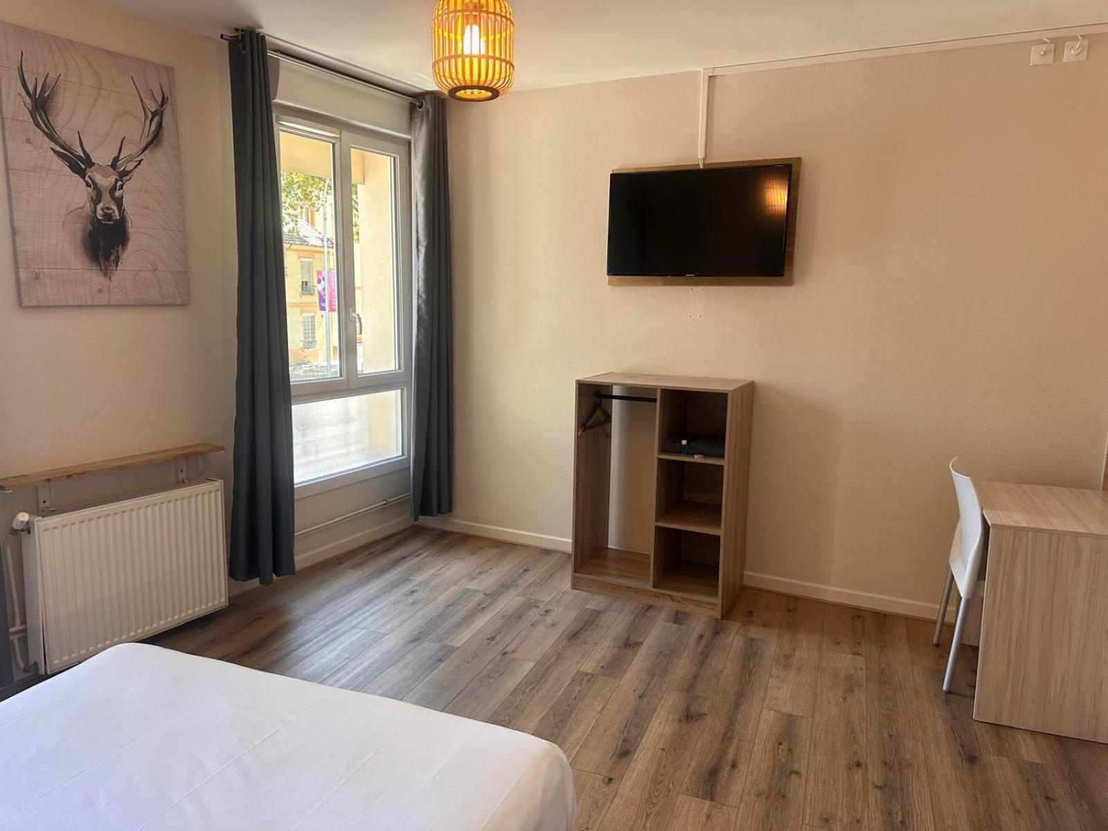 Hotel In Paris Aubervilliers Buitenkant foto