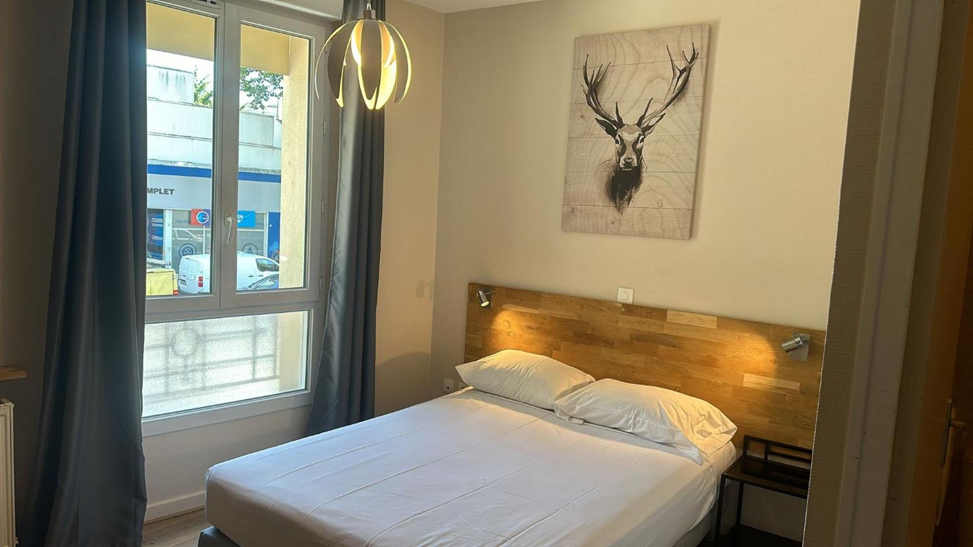 Hotel In Paris Aubervilliers Buitenkant foto